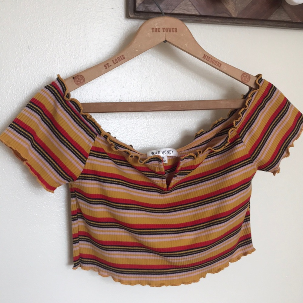 Ribbed off-the-shoulder top